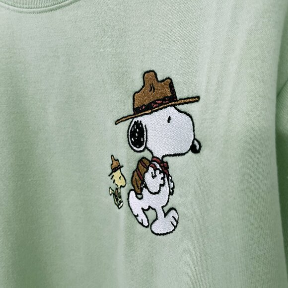 Snoopy & Woodstock Campers Sweatshirt Unisex Medium - Picture 4 of 11